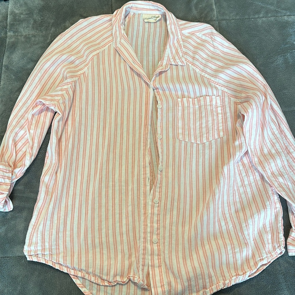 Women’s shirt
